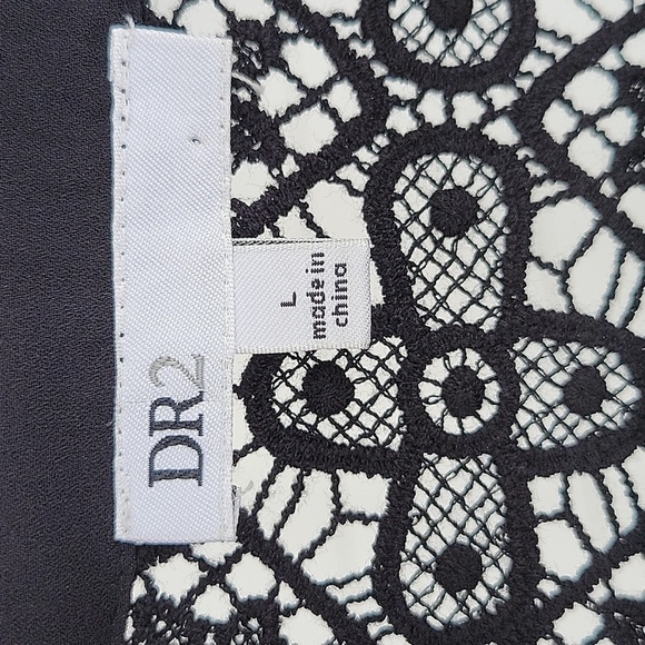 DR2 Woman's Black Floral Semi Sheer Dress with Pockets Size L - Picture 9 of 11